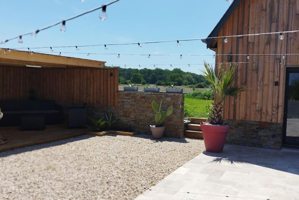 Chalet Industriel Avec Filet Et Spa Sorigny المظهر الخارجي الصورة