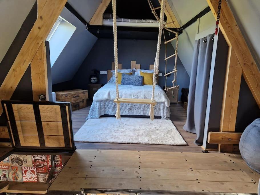 Chalet Industriel Avec Filet Et Spa Sorigny المظهر الخارجي الصورة