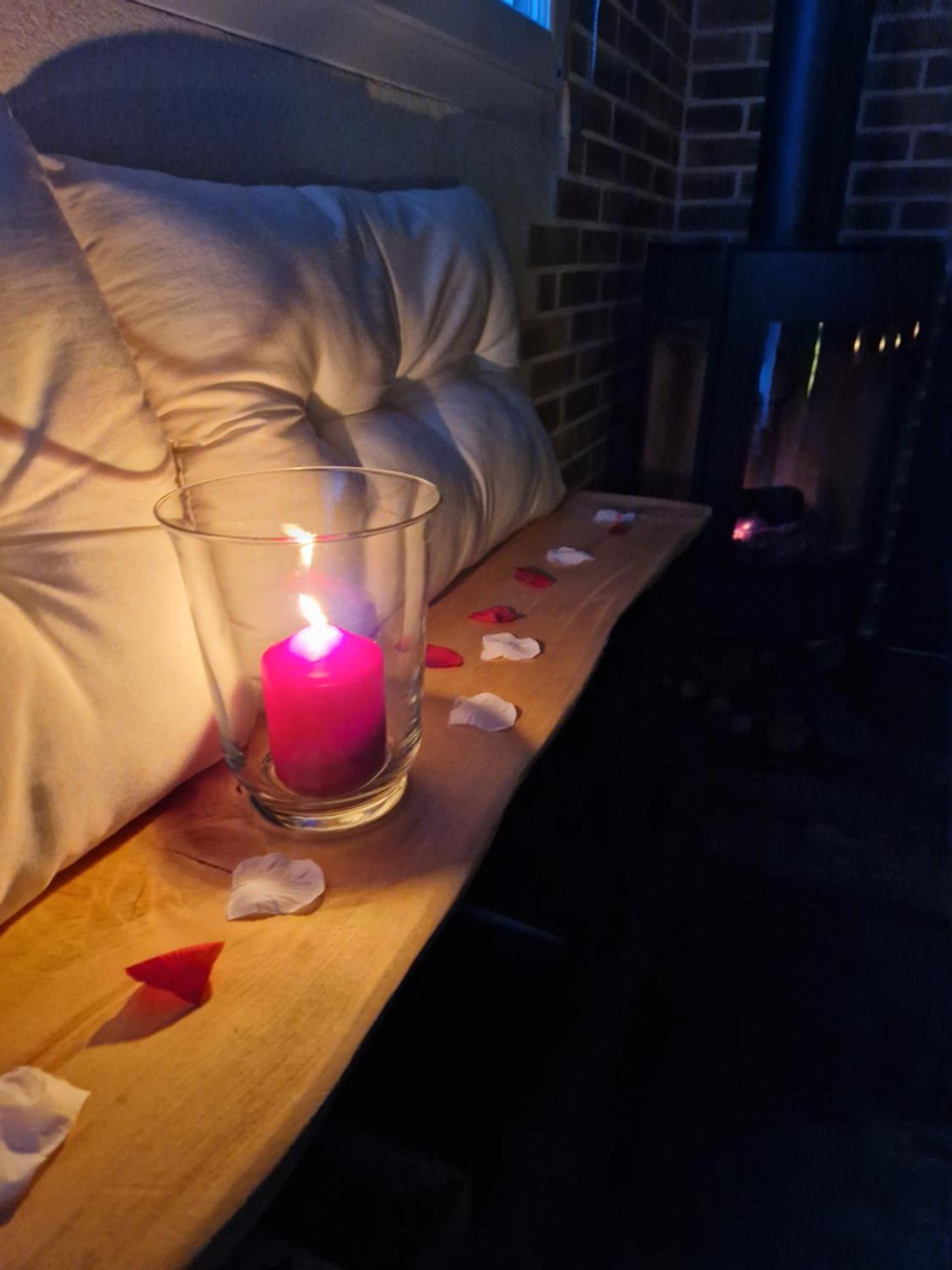 Chalet Industriel Avec Filet Et Spa Sorigny المظهر الخارجي الصورة